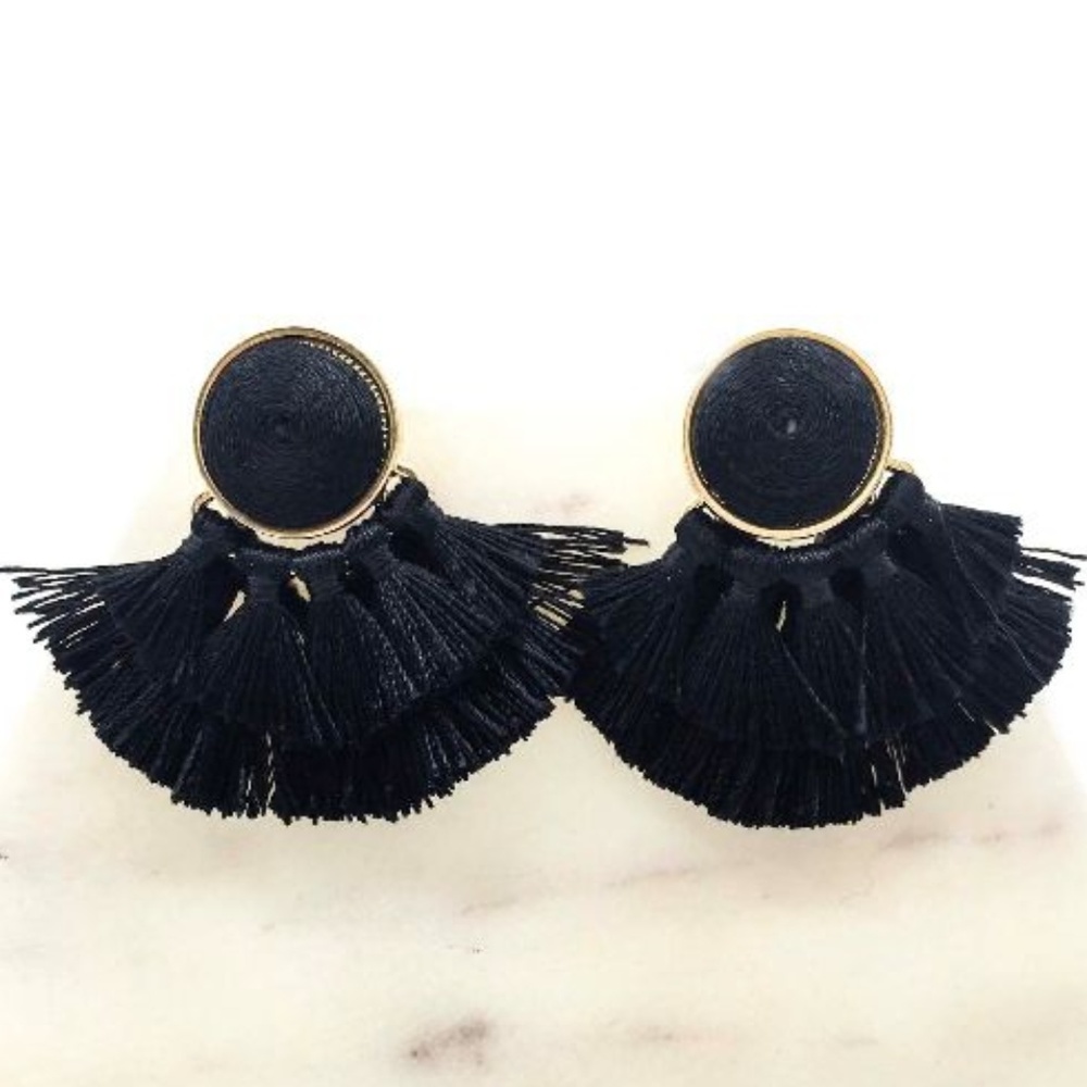 Black Multi tassel post earrings - Picture 2 of 3